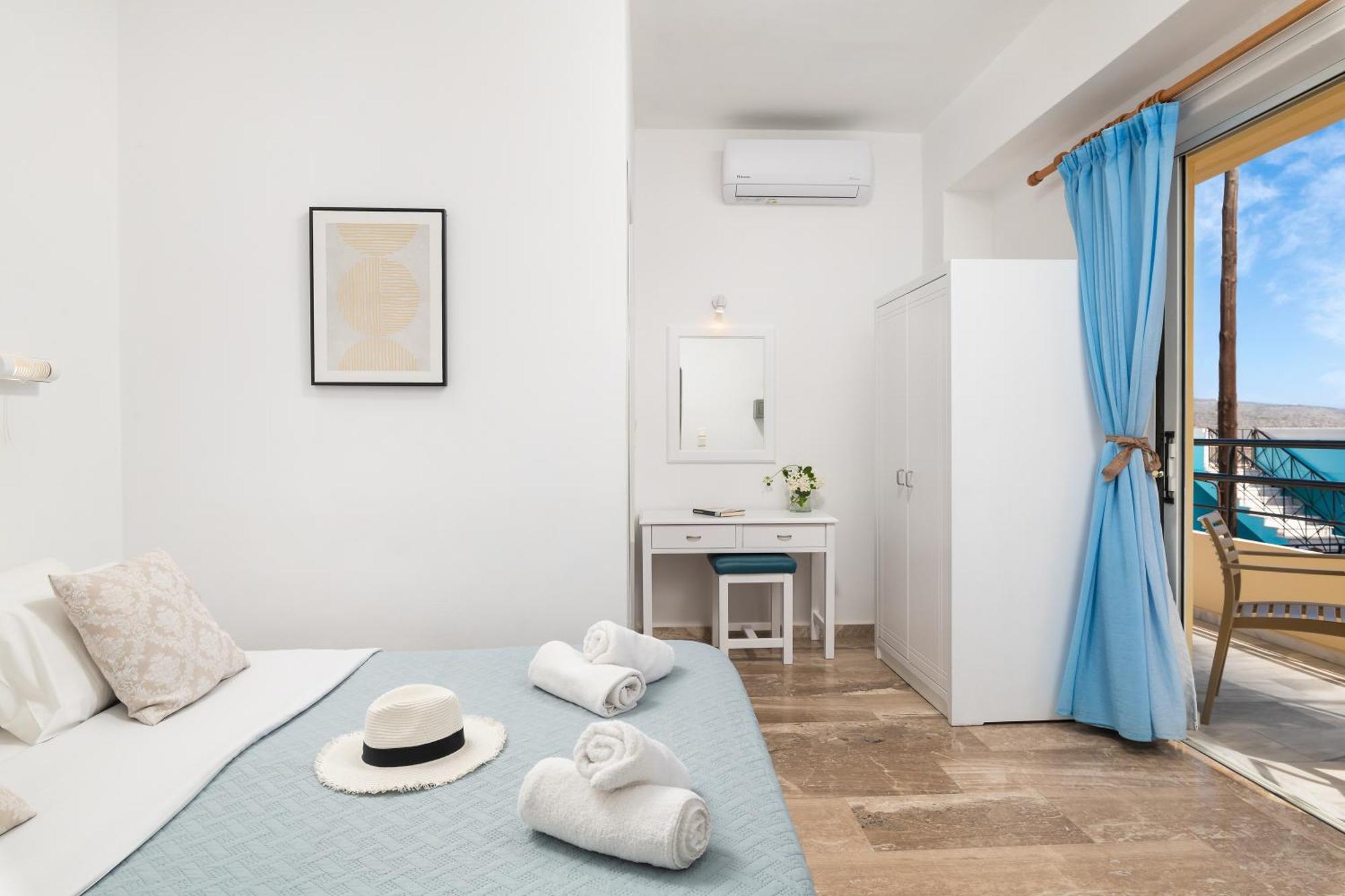 Evdokia Αpartments & Dimitra Village Agia Marina  Luaran gambar